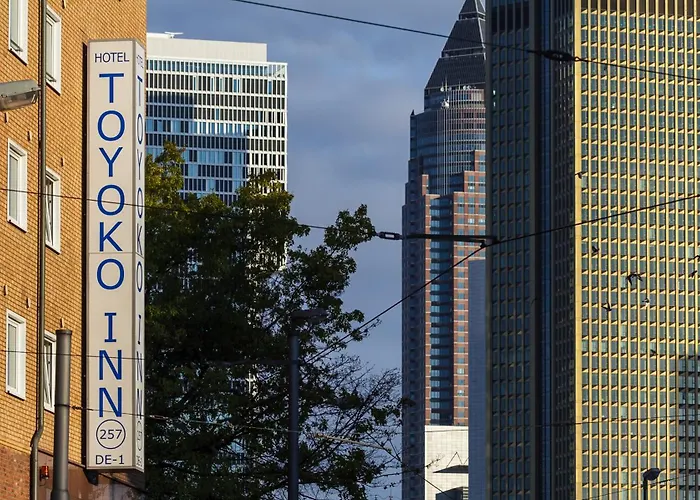 تويوكو إن آم ماين هوبتباهنهوف 3*